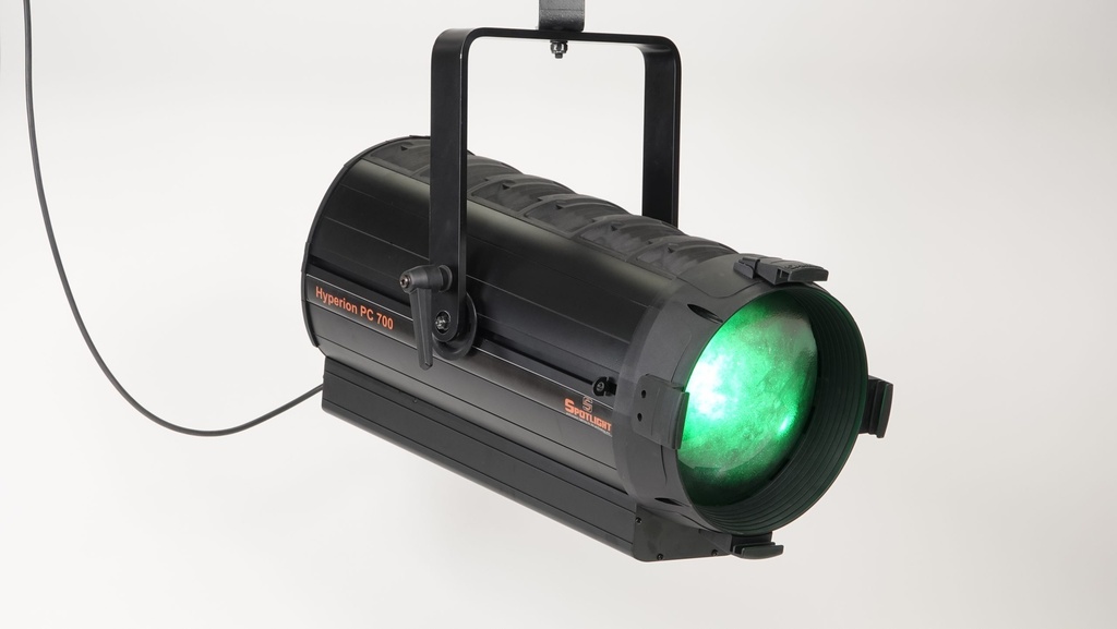 PC LED Hyperion Scheinwerfer 700 Watt, RGBACL-CW-WW, Weiss 1'500-20'000°K, Zoom 13-54°, DMX + Manuel